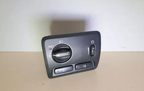 Volvo V70 Light switch 30739312 07W01E03 ML01220