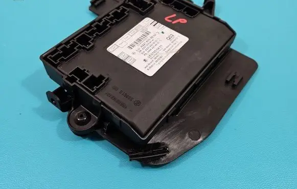 Mercedes-Benz S W221 Central body control module A2218709992 IMPRK1363609