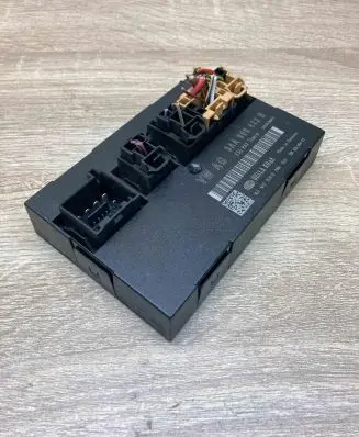 Volkswagen PASSAT B7 Comfort/convenience module 3AA959433B 5DK00906461 WithPlug