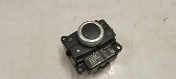 Mercedes-Benz E W212 Head unit multimedia control A2129009828