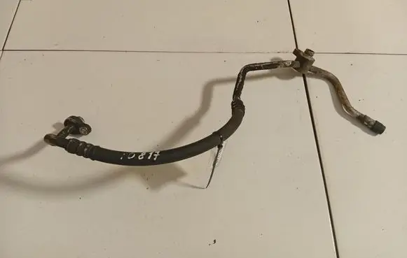 Air conditioning (A/C) pipe/hose