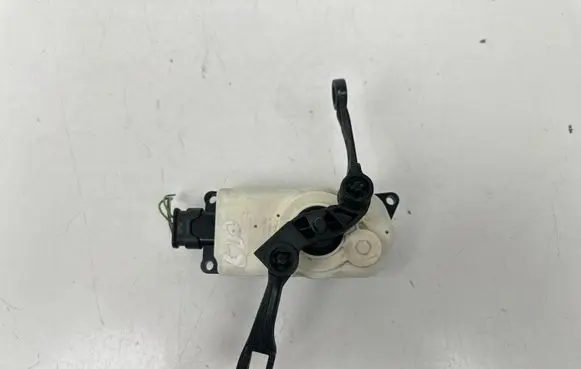 BMW 3 G20 G21 Radiator active air flap actuator 5811R1001