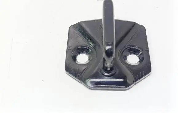 Volvo V60 Front door lock loop/hook striker 31333088