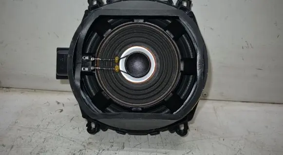 BMW X5M E70 Subwoofer speaker 9218695