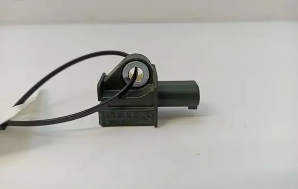Mercedes-Benz E W212 Airbag deployment crash/impact sensor A1729056000 5WK44192