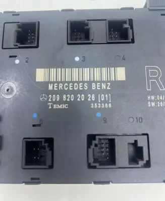 Mercedes-Benz CLK A209 C209 Door control unit/module 2098202026