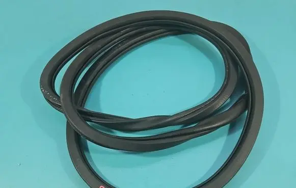 Jeep Cherokee Front door rubber seal 6810381AA IMPRK1562246