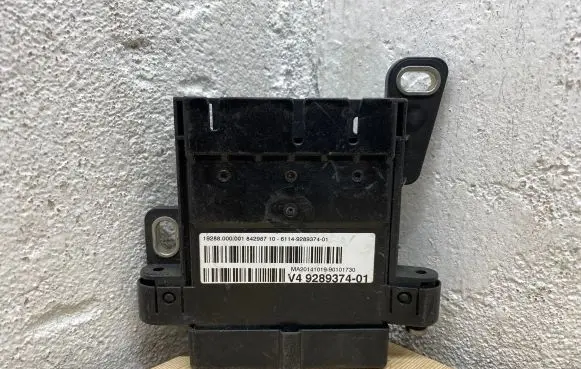 BMW 5 F10 F11 Current control relay 9153410
