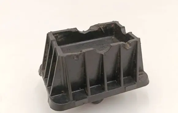 BMW 2 F45 Jacking socket point 7042974 11884410