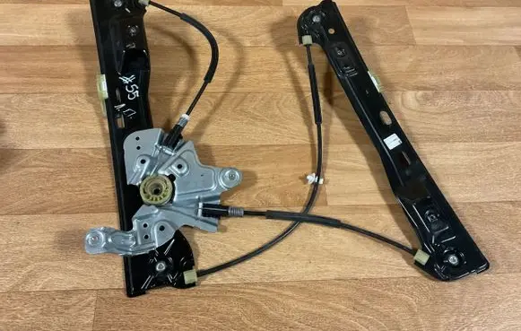 Opel Insignia A Front window lifting mechanism without motor 965872102 0313
