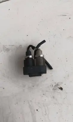 Audi A6 S6 C5 4B Turbo solenoid valve 059906629B 4252481
