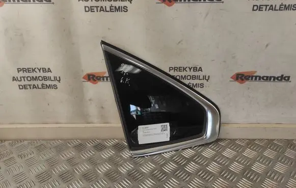 Volvo S90, V90 Rear side window 31385504