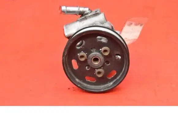 Audi A4 S4 B8 8K Power steering pump