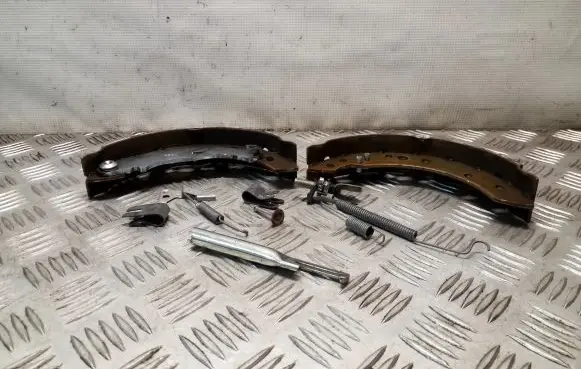 Mitsubishi Colt Other handbrake/parking brake parts 