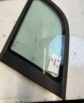 BMW 3 E46 Rear side window 2312