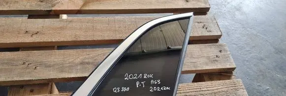 Audi Q3 F3 Rear side window 83A845298E