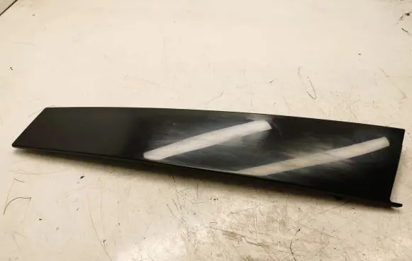 Peugeot 308 Front door glass trim molding 9830836380