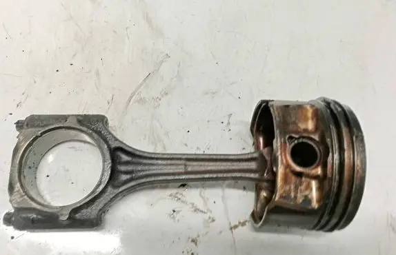 Audi A6 S6 C6 4F Piston with connecting rod 03DD