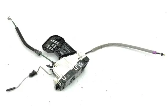 Infiniti Q30 Rear door lock A0997306000 ZGS002