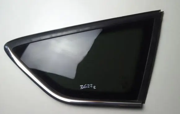 Ford Kuga II Rear side window CV44S29750D