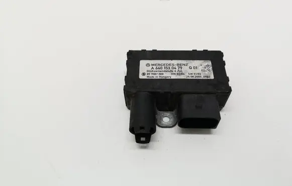 Mercedes-Benz A W169 Glow plug pre-heat relay A6401530479