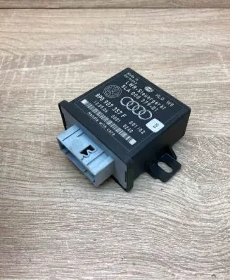 Audi A4 S4 B7 8E 8H Light module LCM 8P0907357F 5LA008379
