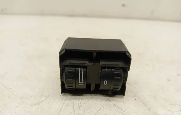 Headlight level height control switch