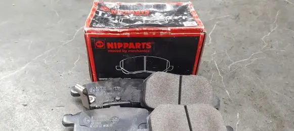 Toyota Corolla E90 Brake pads (rear) J3612034