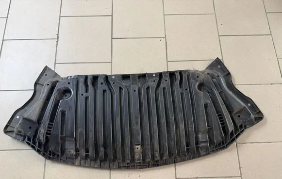 Mercedes-Benz E W212 Front bumper skid plate/under tray A2125200223 A2125202123