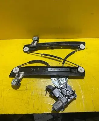 Opel Meriva B Front window lifting mechanism without motor