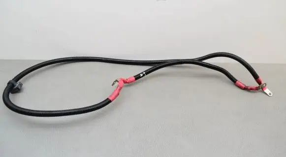 BMW 5 F10 F11 Positive cable (battery)