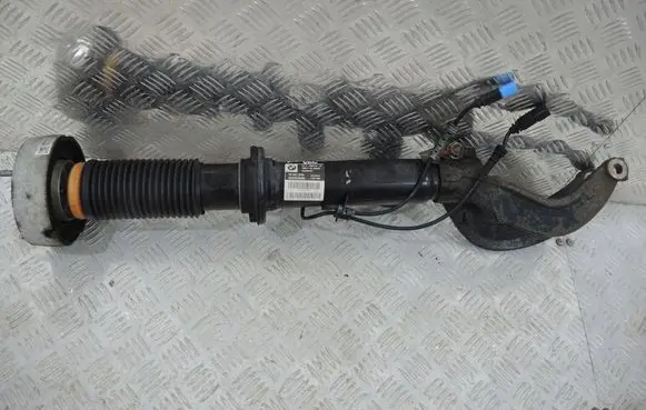 BMW X5 F15 Front shock absorber with coil spring F156863174