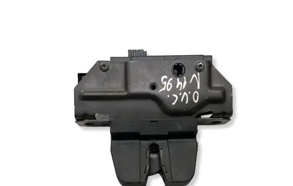 Opel Vectra C Tailgate/trunk/boot lock/catch/latch 13178192