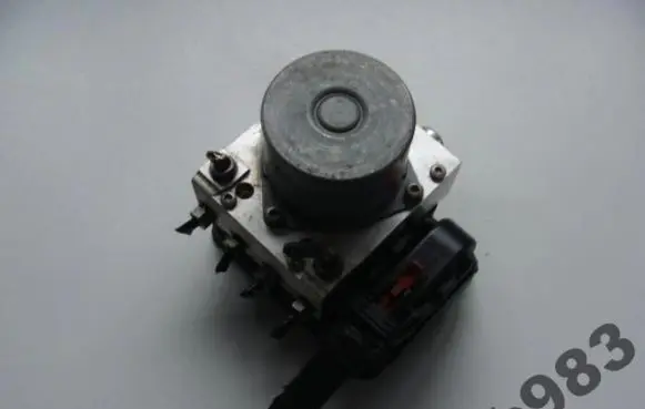 Volkswagen Up ABS Pump 1S0614517D