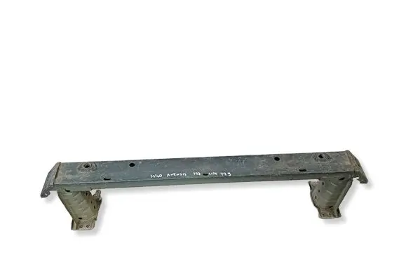 Toyota Avensis T270 Front bumper support beam 