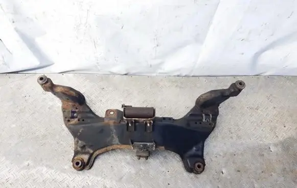Nissan Almera Tino Front subframe