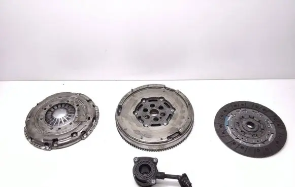 Volvo V60 Clutch set kit 415053710 324065410 124077810