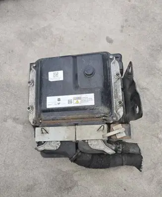 Chevrolet Zafira B Engine control unit/module 275820467301 98113173 11011000981