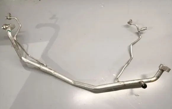 Renault Kadjar Air conditioning (A/C) pipe/hose 924409613R