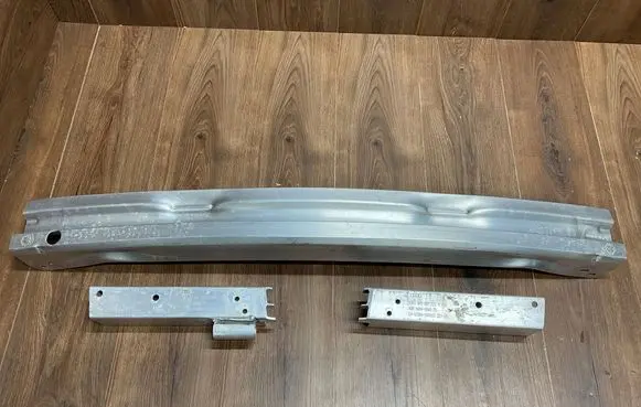 Porsche Macan (95B) Rear bumper support beam 8R0807313D 8R0807332E 8R0807331B