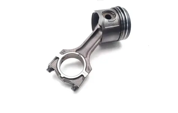 Land Rover Freelander Piston with connecting rod 204D3 M47D20