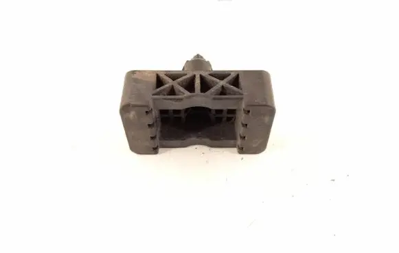 Mercedes-Benz GLK (X204) Jacking socket point 2046920028 A2046920028