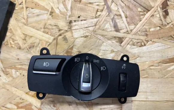 BMW 5 F10 F11 Light switch 9192745 3392030105 221300019993002