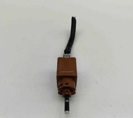 Nissan Qashqai J12 Brake pedal sensor switch 253206PA1A