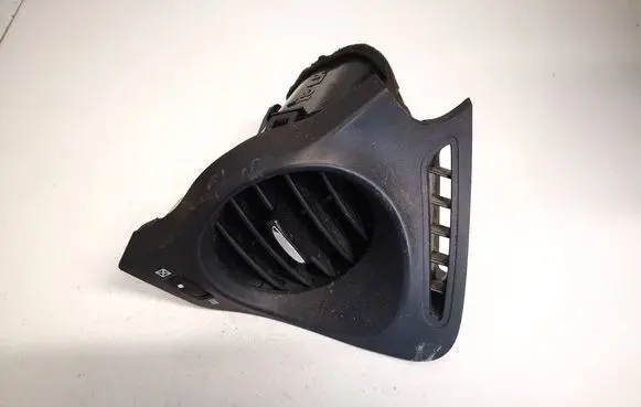 Dash center air vent grill