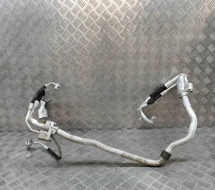 BMW iX Air conditioning (A/C) pipe/hose 5A01C89