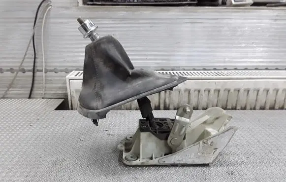Jaguar S-Type Gear shifter/selector 604049701A