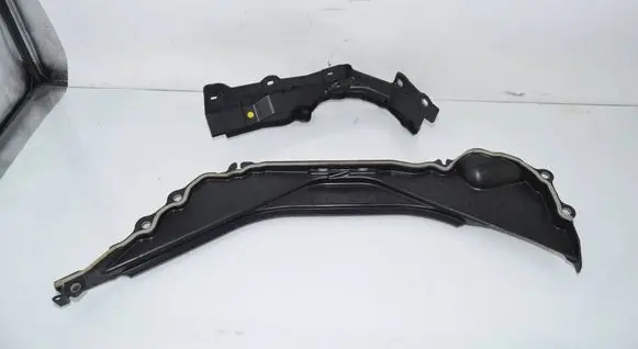 BMW 3 F30 F35 F31 Other engine bay part 7331242 7331243 51757331242
