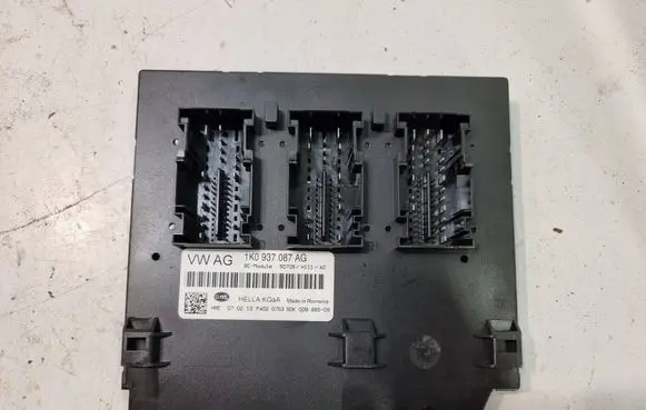 Skoda Superb B6 (3T) Comfort/convenience module 1K0937087AG 5DK00966509