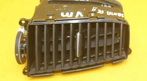 Dash center air vent grill